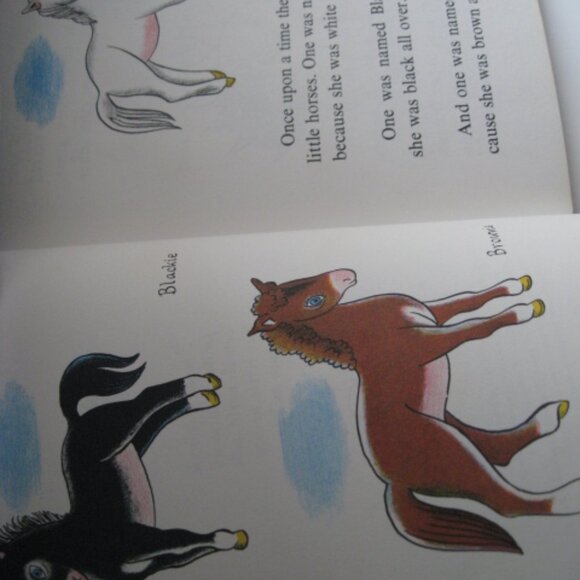 Three Little Horses / Veronica Book  Dandelion Library - Picture 7 of 7